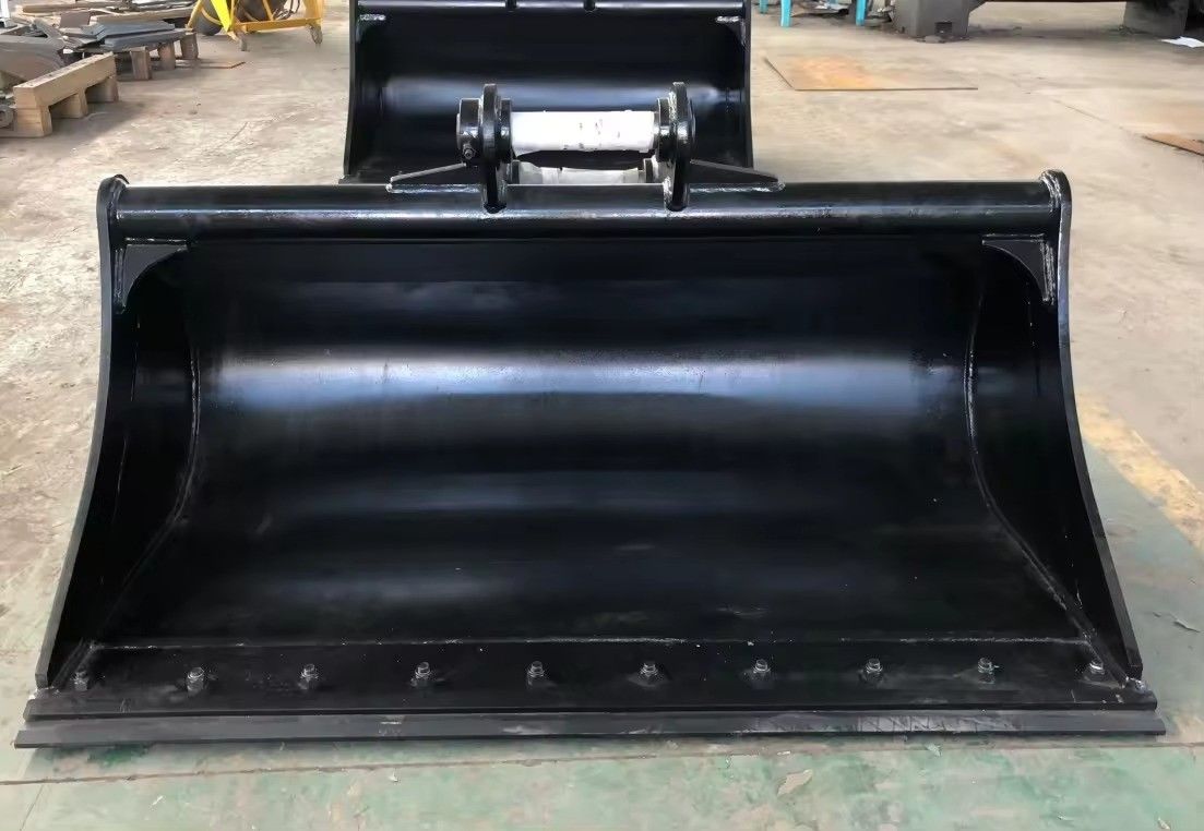 NM400 1000mm 掘削機 泥のバケツ 掘削機 バックホー用のクリーンアップバケツ