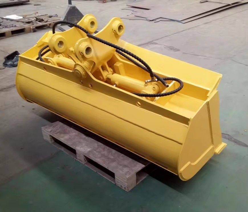 補助刃 30MnB NM360/400 エグババター泥バケツを斜面トリミングに採用